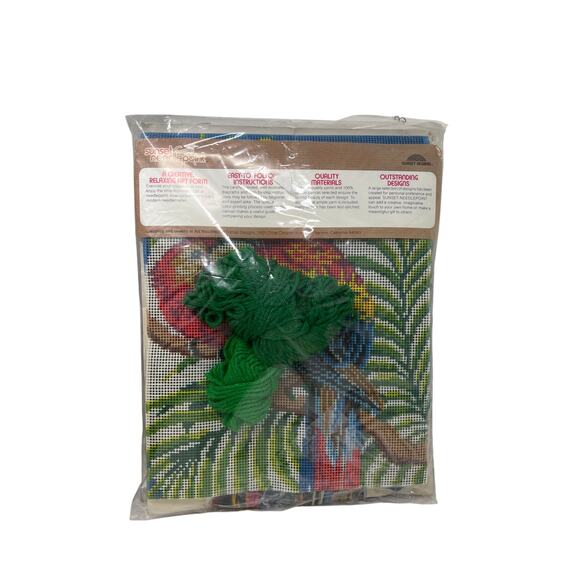 Sunset Needlepoint 1981 Craft Kit PARROTS NOUVEAU Designed by Amanda Lawford NOS - Picture 4 of 4